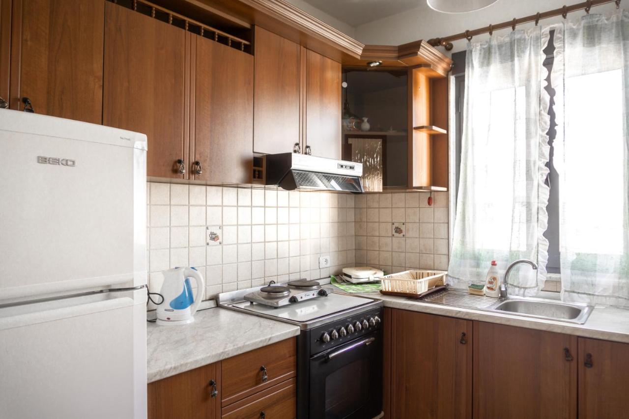 City Center Two Private Bedrooms Near Scanderbeg Square On Shared Apartment Tirana Exterior foto