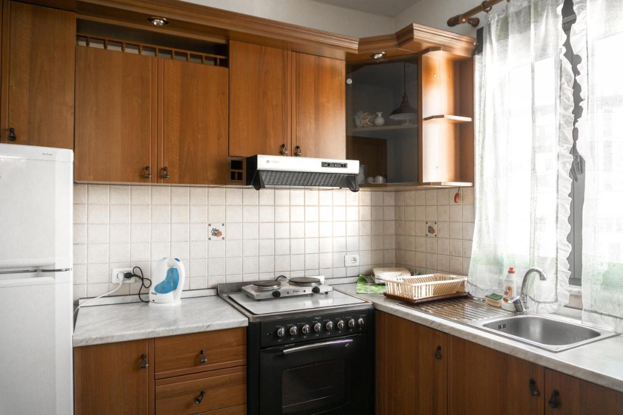 City Center Two Private Bedrooms Near Scanderbeg Square On Shared Apartment Tirana Exterior foto